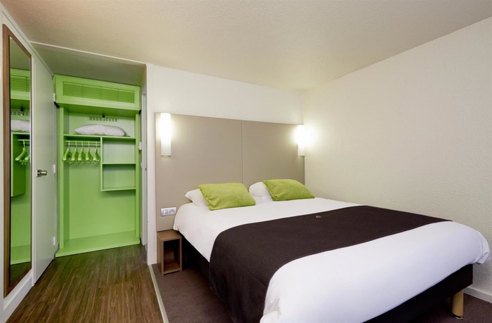 Imagen de la habitación del Hotel CAMPANILE CHALON SUR SAONE. Foto 7