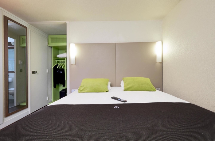 Imagen de la habitación del Hotel CAMPANILE CHALON SUR SAONE. Foto 10