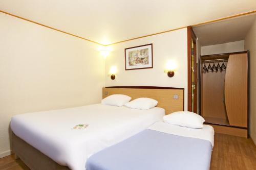 Imagen de la habitación del Hotel CAMPANILE CHARLEVILLE MEZIERES. Foto 18