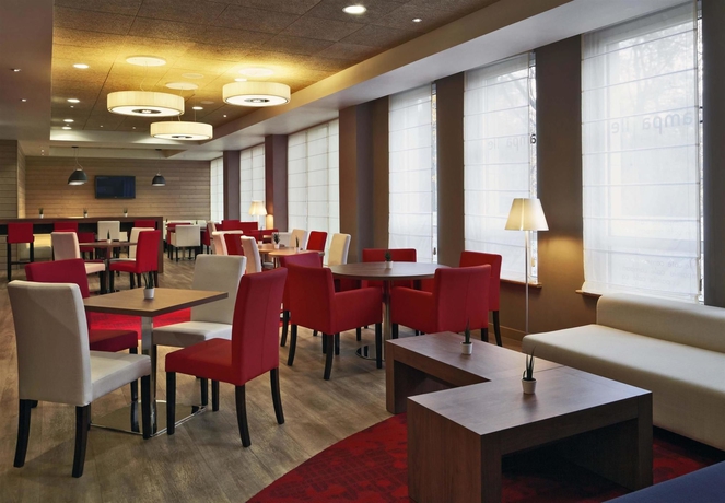 Imagen del bar/restaurante del Hotel CAMPANILE KRAKOW OLD TOWN. Foto 2