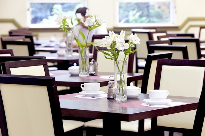 Imagen del bar/restaurante del Hotel CAMPANILE KRAKOW OLD TOWN. Foto 3