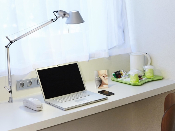 Imagen de la habitación del Hotel CAMPANILE ORLEANS SUD - LA SOURCE. Foto 13