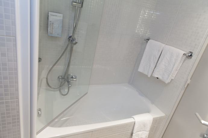 Imagen de la habitación del Hotel CAMPANILE PARIS 19 - La Villette. Foto 16