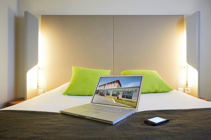 Imagen de la habitación del Hotel CAMPANILE ROISSY - Aéroport CDG - Le Mesnil Amelot. Foto 8