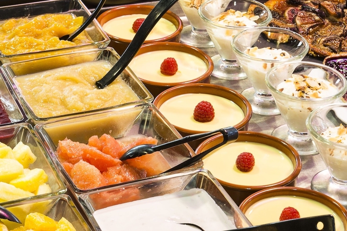 Imagen del bar/restaurante del Hotel CAMPANILE ROISSY - Aéroport CDG - Le Mesnil Amelot. Foto 5