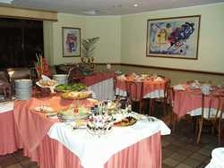 Imagen general del Hotel CAMPOBELO PLAZA. Foto 4