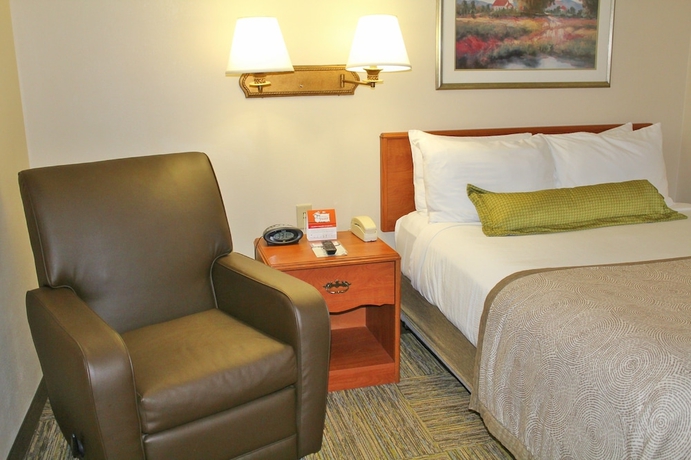 Imagen de la habitación del Hotel CANDLEWOOD SUITES SYRACUSE-AIRPORT. Foto 5