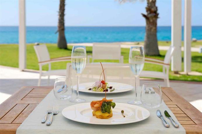 Imagen general del Hotel CAPOVATICANO RESORT. Foto 15