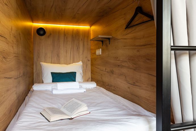 Imagen de la habitación del Hotel CAPS. Foto 3