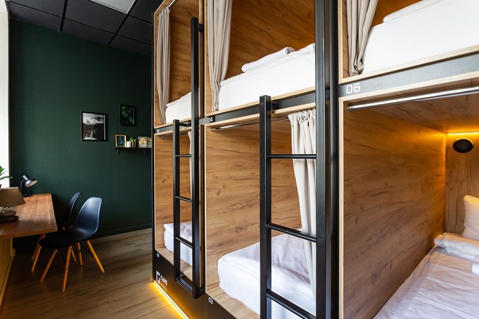 Imagen de la habitación del Hotel CAPS. Foto 12