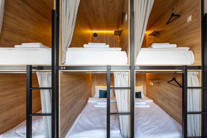 Imagen de la habitación del Hotel CAPS. Foto 16