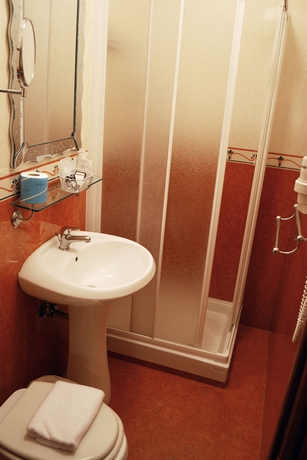 Imagen de la habitación del Hotel CARAVAGGIO, Rione Monti. Foto 6