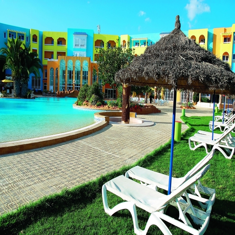 Imagen de la piscina del Hotel CARIBBEAN WORLD GARDEN HAMMAMET. Foto 6