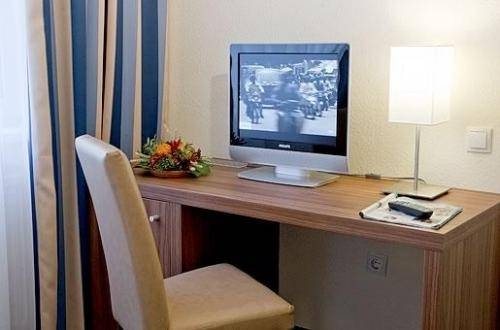 Imagen general del Hotel CARINA, Viena. Foto 9