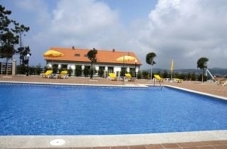 Imagen de la piscina del Hotel CASA AMEIROS, O Grove. Foto 5