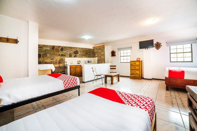 Imagen de la habitación del Hotel CASA BANQUETA ALTA GUANAJUATO. Foto 3