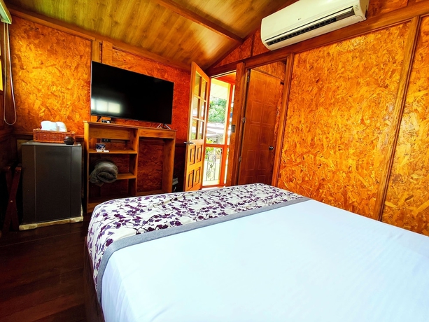 Imagen de la habitación del Hotel CASA DE PIEDRA, Melgar. Foto 11