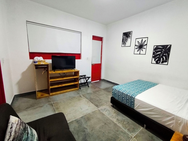 Imagen de la habitación del Hotel CASA DE PIEDRA, Melgar. Foto 13
