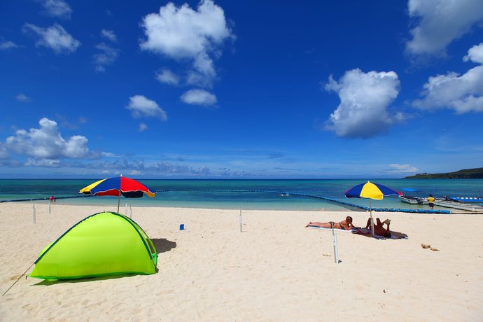 Imagen de los exteriores del Hotel CASA DUMAI Beach Hotel Okinawa. Foto 14