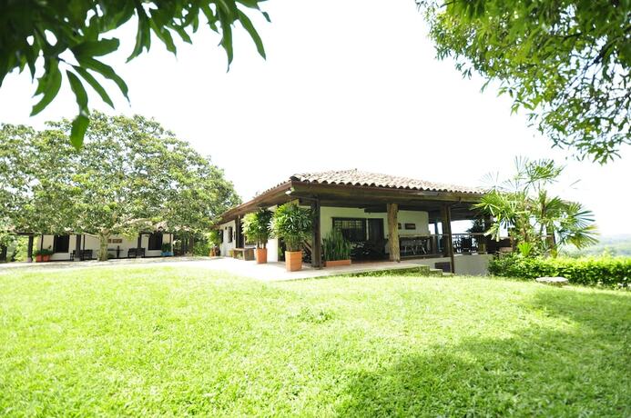 Imagen general del Hotel CASA HOTEL M&Aacute;LAGA. Foto 2