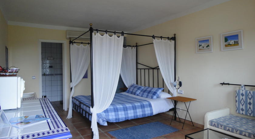 Imagen de la habitación del Hotel CASA NAYA. Foto 8