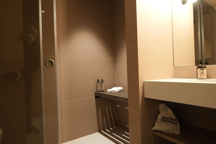 Imagen de la habitación del Hotel CASA ROMA Hostel Boutique. Foto 13