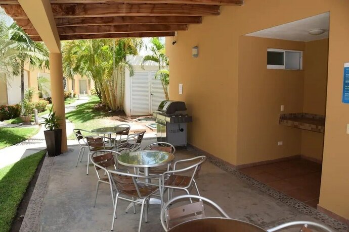 Imagen general del Hotel CASAS MGV 10. Foto 6