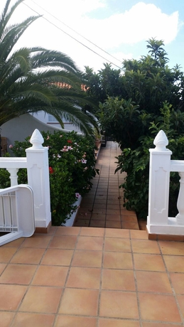 Imagen de la habitación del Hotel CASITAS MAURA. Foto 15