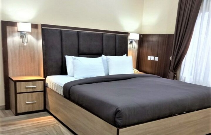 Imagen de la habitación del Hotel CASONI INTERNATIONAL HOTELS AND SUITES. Foto 13