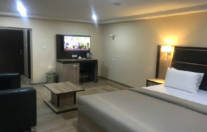 Imagen de la habitación del Hotel CASONI INTERNATIONAL HOTELS AND SUITES. Foto 19