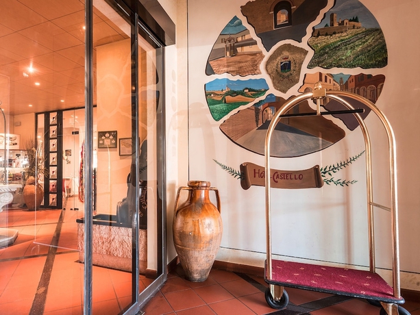 Imagen de los interiores del Hotel CASTELLO, Castel San Pietro Terme. Foto 18