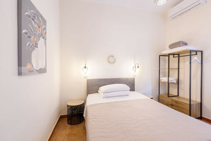 Imagen de la habitación del Hotel CASTELLO, Turín. Foto 14