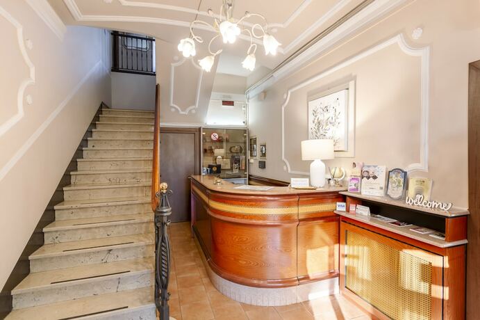 Imagen general del Hotel CASTELLO, Turín. Foto 5