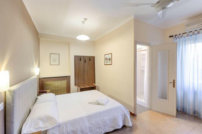 Imagen general del Hotel CASTELLO, Turín. Foto 6