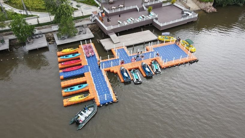 Imagen de la habitación del Hotel CASTLE BAYVIEW RESORT and SPA. Foto 4