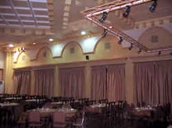 Imagen del bar/restaurante del Hotel CAZINO. Foto 2