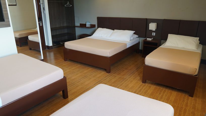 Imagen de la habitación del Hotel CBD Plaza. Foto 6