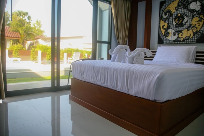 Imagen de la habitación del Hotel CC Beach Resort. Foto 9