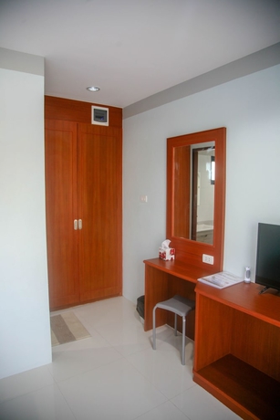 Imagen de la habitación del Hotel CC Beach Resort. Foto 13