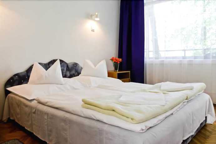 Imagen de la habitación del Hotel CE Napf&eacute;ny, Siofok. Foto 5