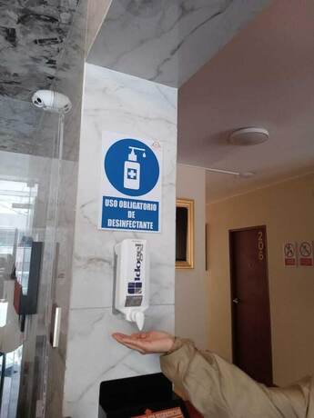 Imagen general del Hotel CENTRAL MIRAFLORES. Foto 14