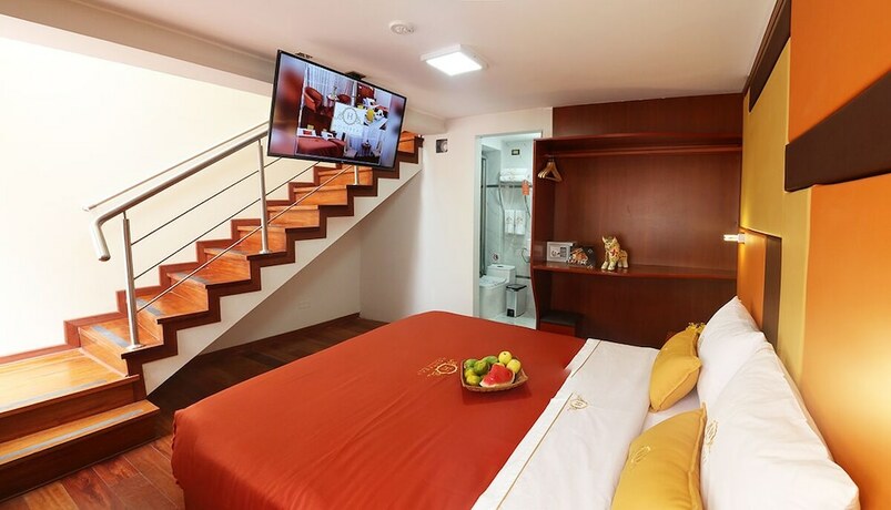 Imagen de la habitación del Hotel CENTRAL MIRAFLORES. Foto 15