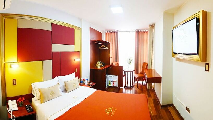 Imagen de la habitación del Hotel CENTRAL MIRAFLORES. Foto 17