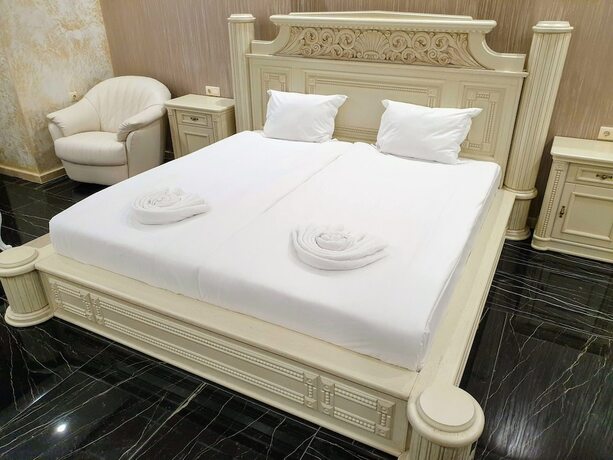 Imagen de la habitación del Hotel CENTRAL, Stara Zagora. Foto 13