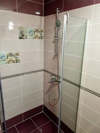 Imagen de la habitación del Hotel CENTRAL, Stara Zagora. Foto 16