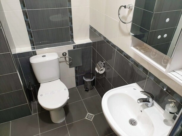 Imagen general del Hotel CENTRAL, Stara Zagora. Foto 10