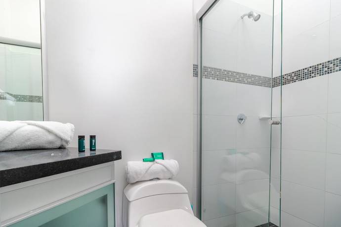 Imagen de la habitación del Hotel CGH Bogota Airport. Foto 3