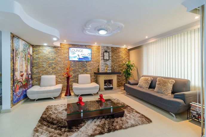 Imagen de los interiores del Hotel CGH Bogota Airport. Foto 20