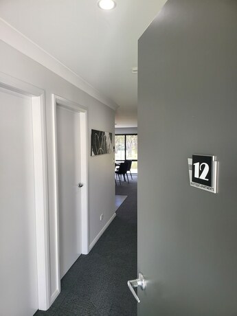 Imagen general del Hotel CH Boutique Apartments The Ringers Road. Foto 5