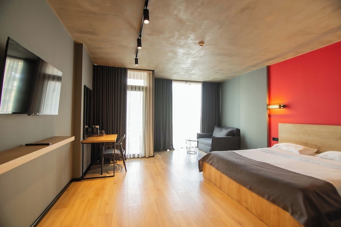 Imagen de la habitación del Hotel CH51. Foto 5